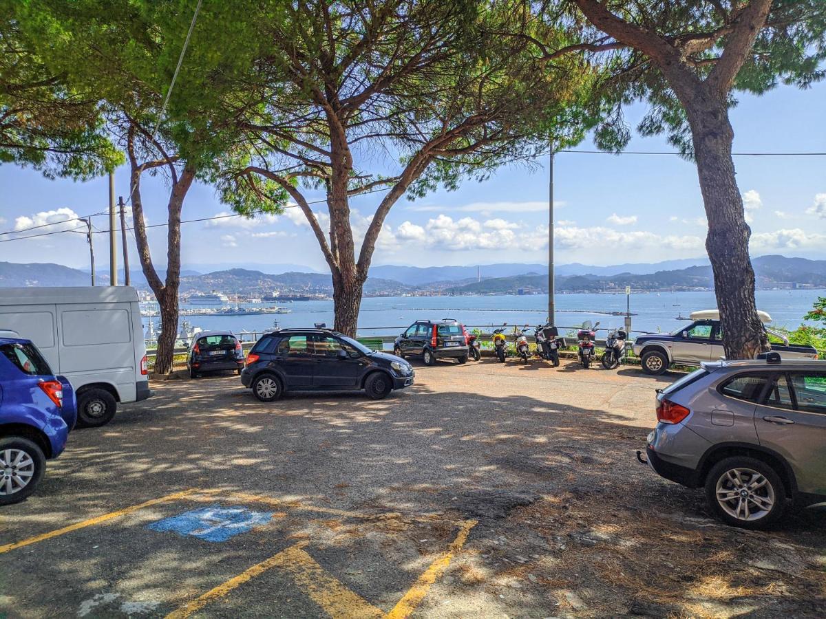 Perla Nera Apartment La Spezia Luaran gambar